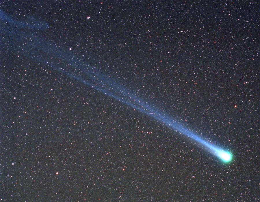La comète Hyakutake rase la Terre gratis