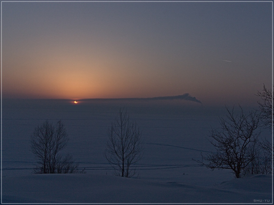 Le Soleil et la Lune se couchent en Sibérie