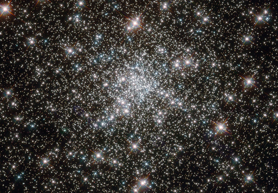 Au coeur de NGC 6752