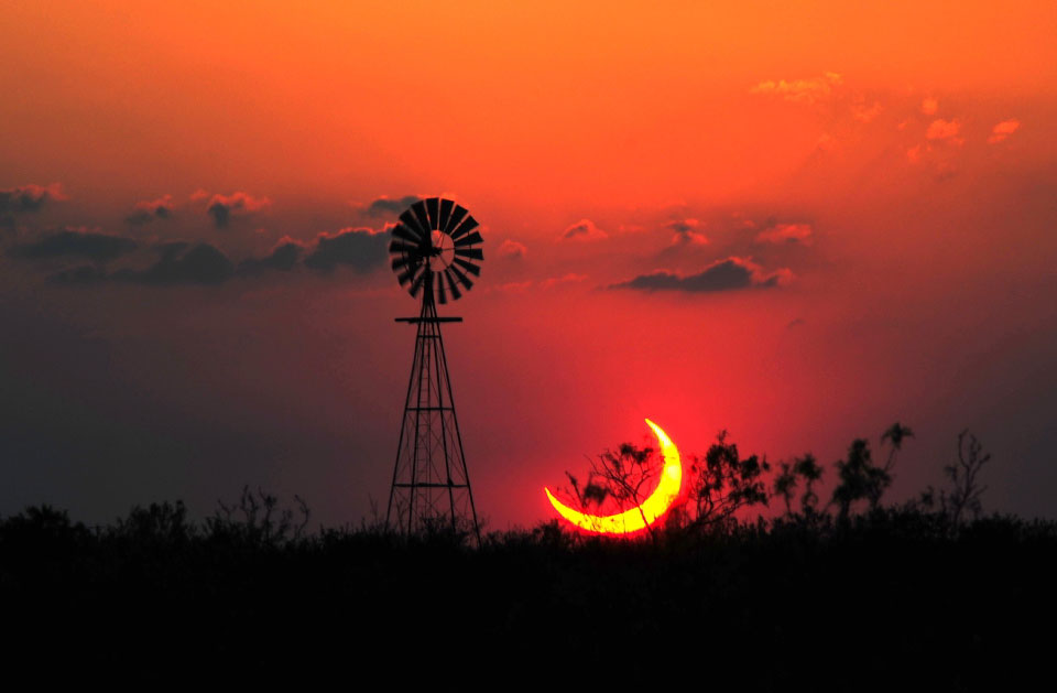 Eclipse partielle sur le Texas