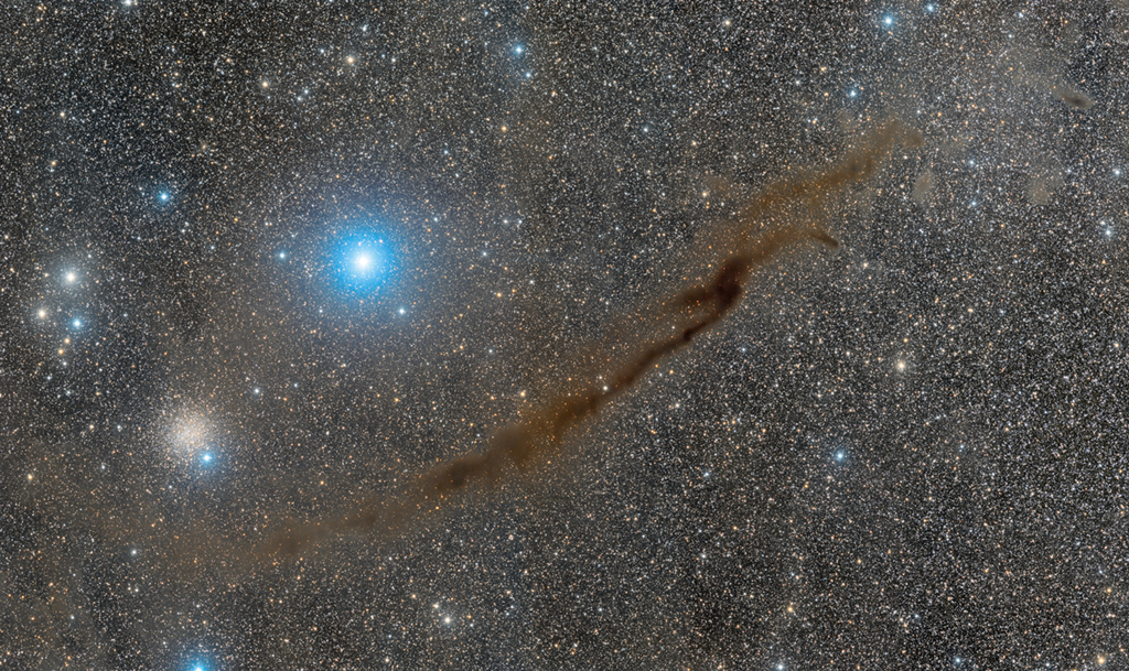 NGC 4732 et le Machin Noir