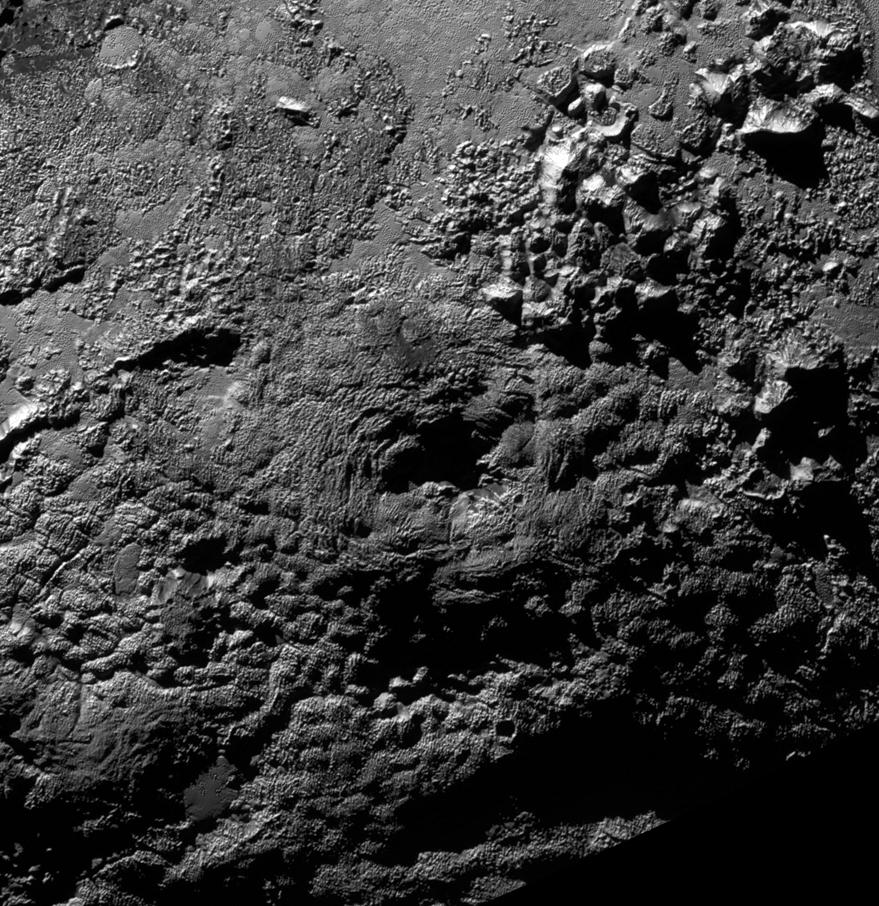 Wright Mons sur Pluton