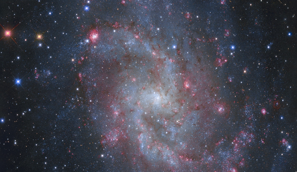 Les nuages d\'hydrogène ionisé de M33