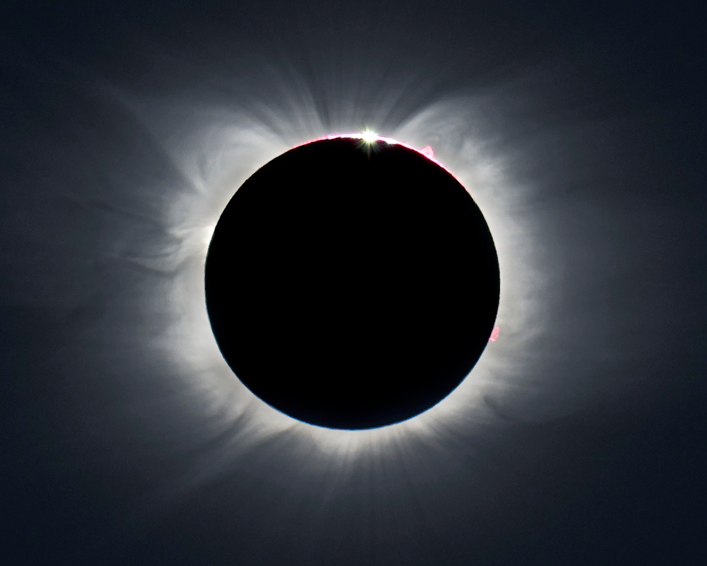 Éclipse totale de Soleil en Antarctique