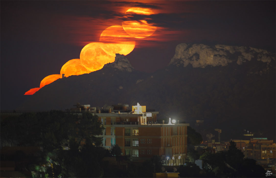 Super Lune sur Cagliari