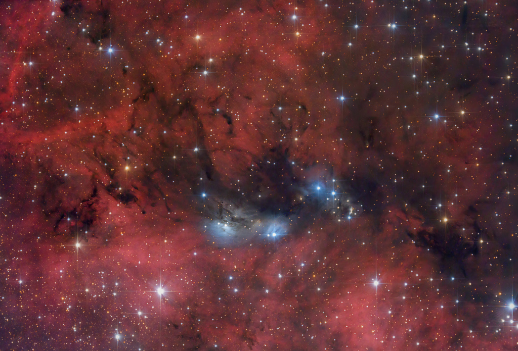 Le complexe de nébuleuses NGC 6914