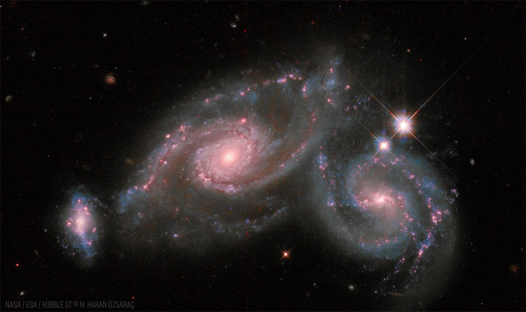 Collision galactique d\'Arp 274