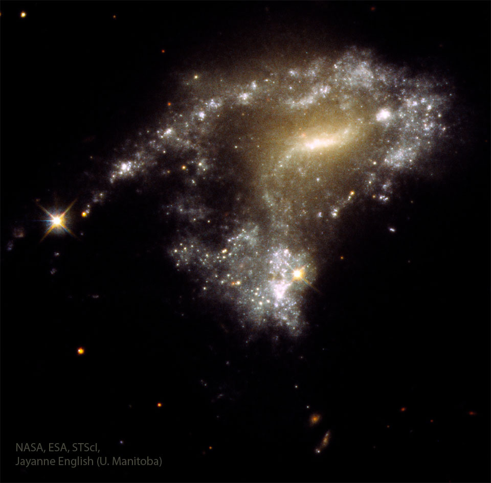Collision de galaxies, naissance d\'étoiles
