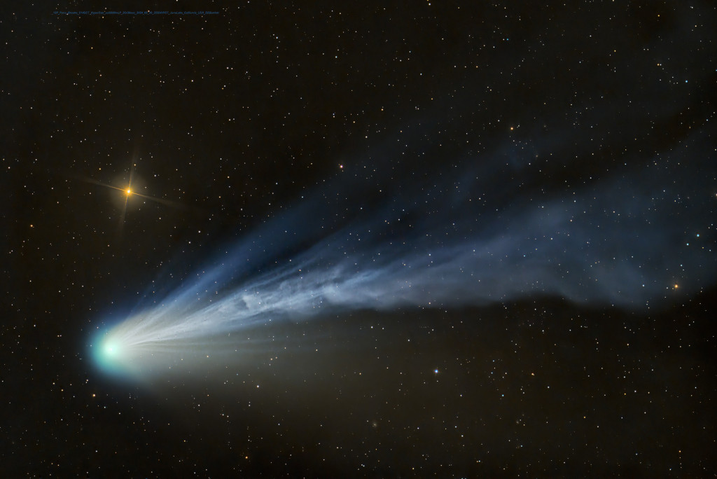 La comète Pons-Brooks de nuit