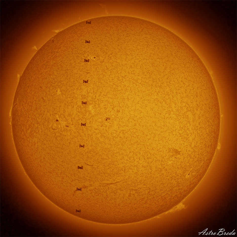 La Station spatiale internationale transite devant le Soleil