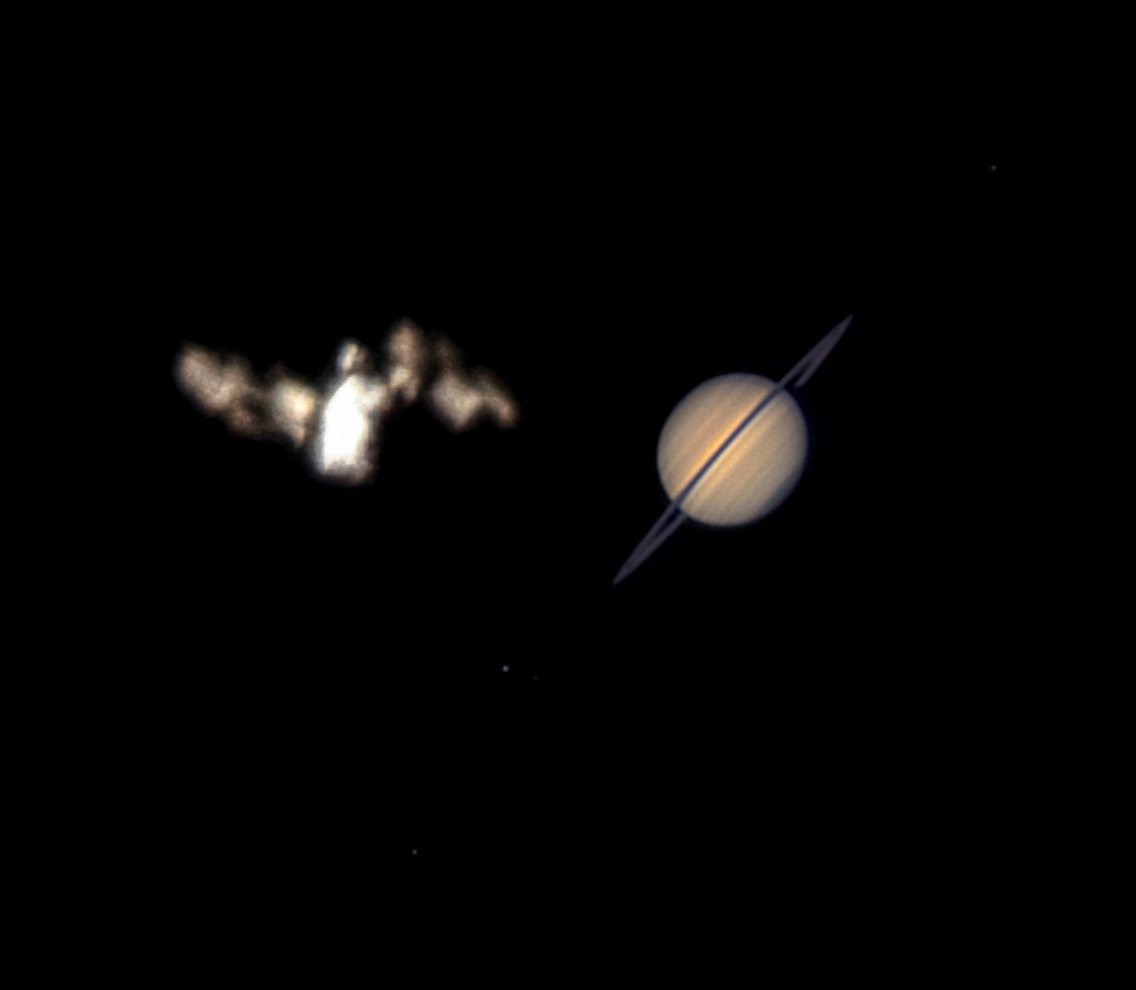 Quand la Station spatiale internationale rencontre Saturne